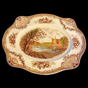 Vintage Johnson Brothers. Old Britain Castles Brown, 12” oval serving platter